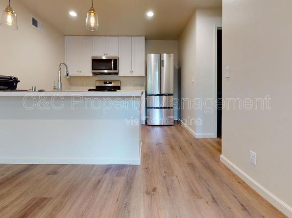 950 Lighthouse Ave #E