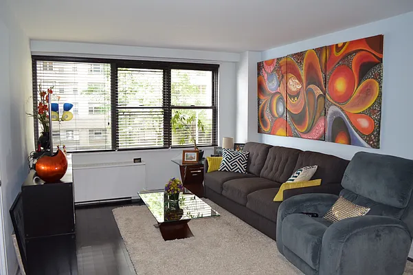 Rented by Owner | media 9