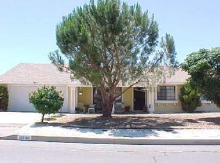 12890 Banyon Tree Ln, Victorville, CA 92392