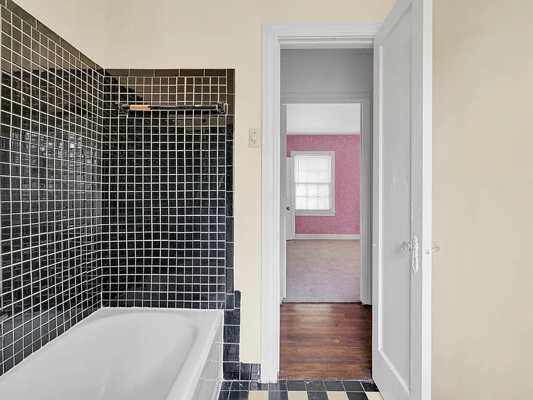 1939 Richmond Ave #2 — Photo 11
