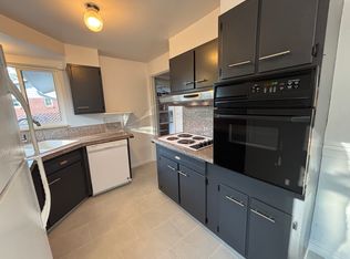 6554 Newland St, Arvada, CO 80003