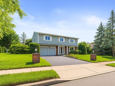 61 Sherwood Court, Huntington, NY, 11743