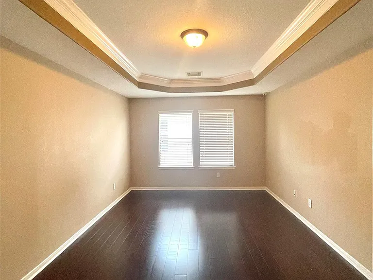6326 Bennington Springs Dr — Photo 17