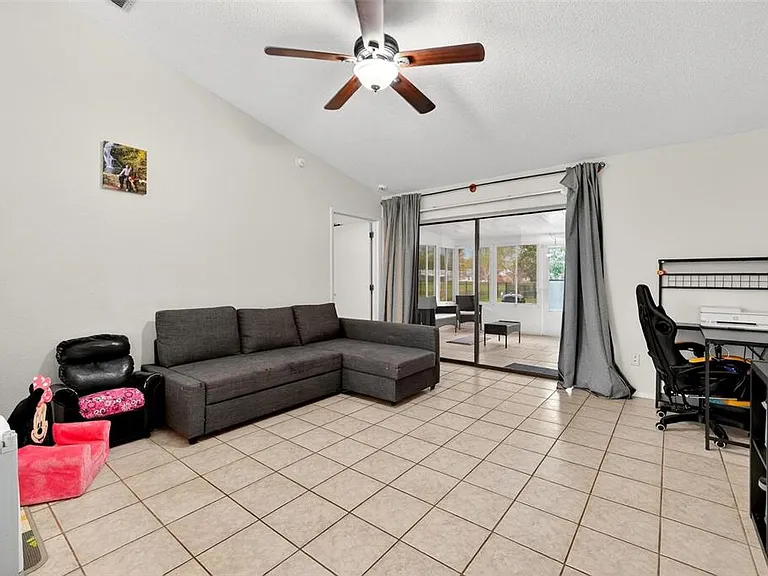 5107 Deer Creek Dr — Photo 15