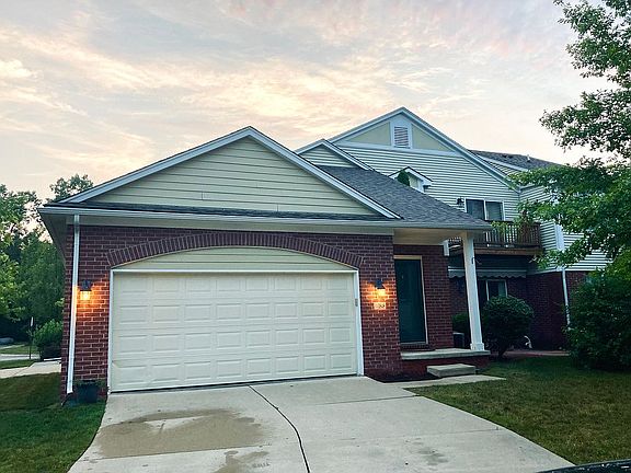 5th image of 1848 Maple Park Dr