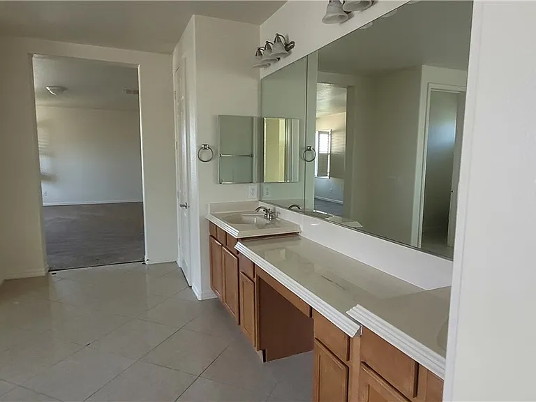 7728 Villa De La Paz Ave — Photo 64