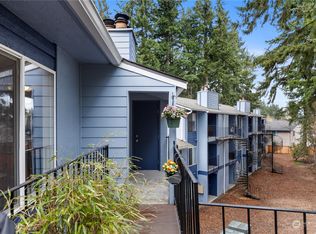 14014 Juanita Dr NE APT C1, Kenmore, WA
