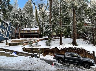 23553 Lake Dr, Crestline, CA 92325
