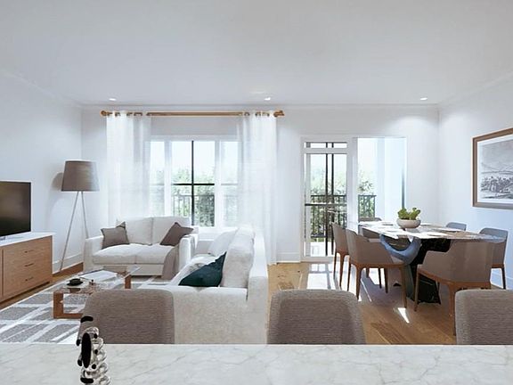 3rd image of 370 Underhill Avenue