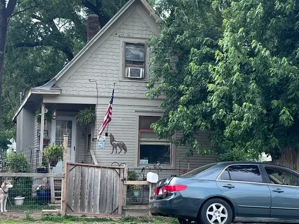 225 SW Polk St, Topeka, KS 66603