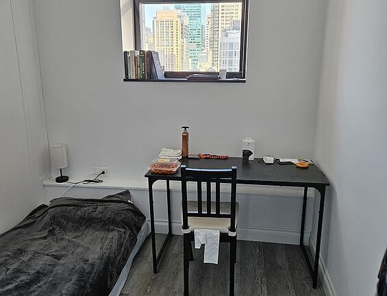 2nd image of 50 W 34th St APT 21A10