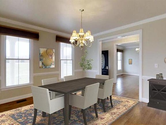 4th image of 2 Hartwood Meadows Dr