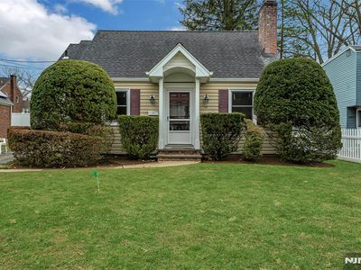 14 Porter Ave, Tenafly, NJ, 07670