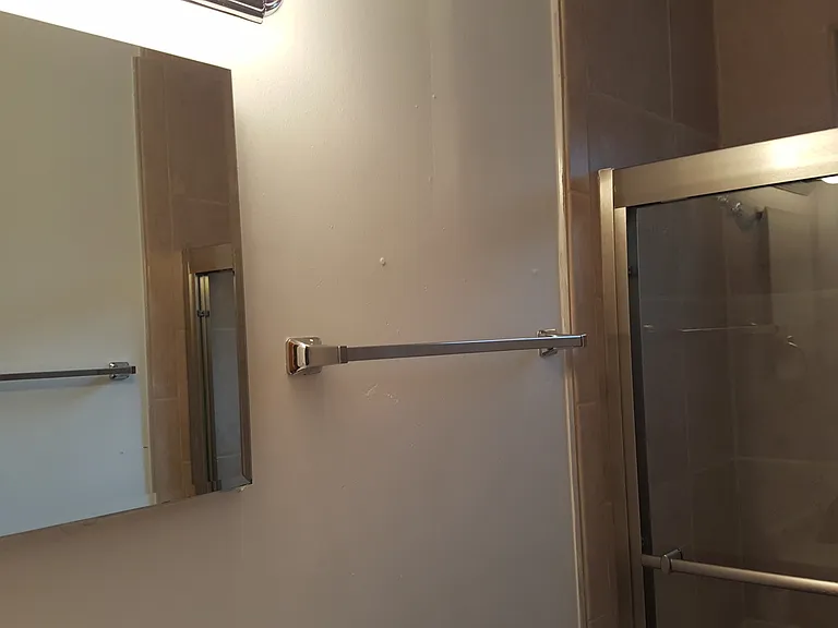 W 3rd Ave 85 NPR — Photo 33