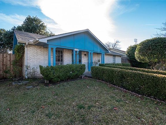 3rd image of 3022 Robin Hill Ln