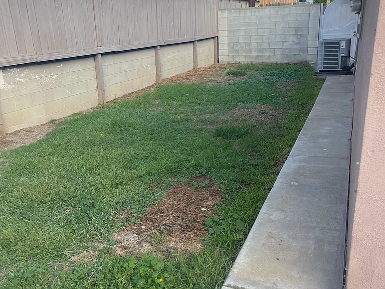 Aileron Ave — Photo 9
