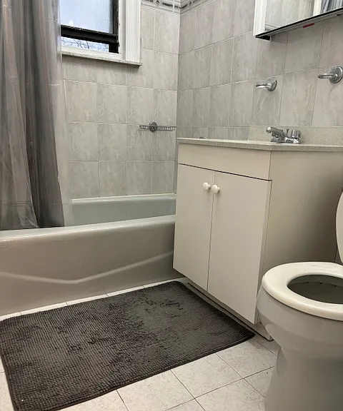 2315 Steinway St #2 — Photo 8