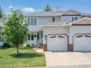 79 E Scenic Gdns NW, Calgary, AB T3L1Y6