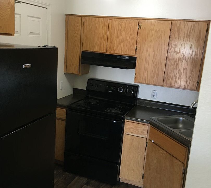 1st image of 232 Vantana Ct #206-8