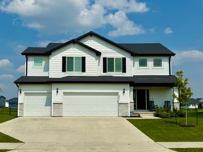 201 Creekside Dr SW, Bondurant, IA, 50035