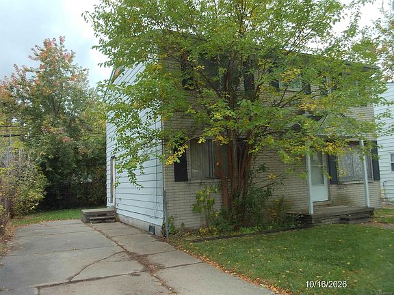 2nd image of 25825 Schoenherr Rd
