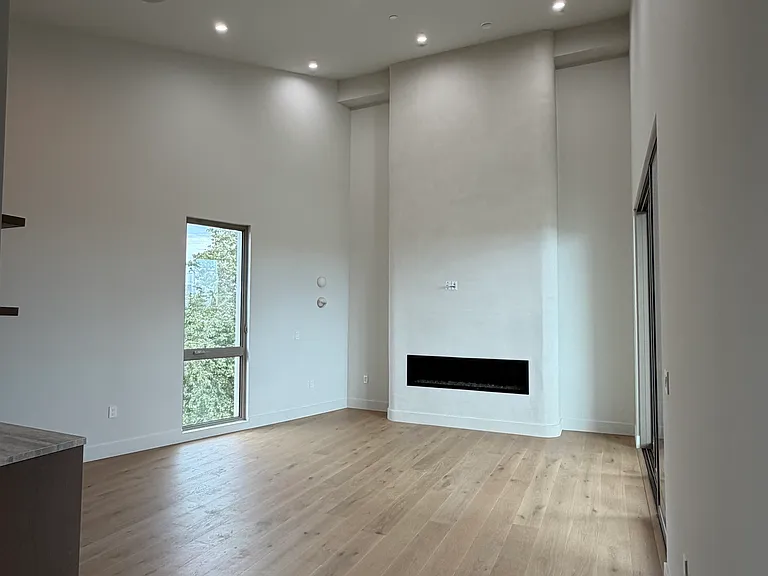 11835 Tennessee Pl — Photo 4