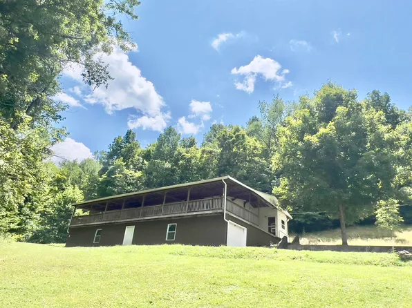1254 Joels Branch Rd, Genoa, WV 25517