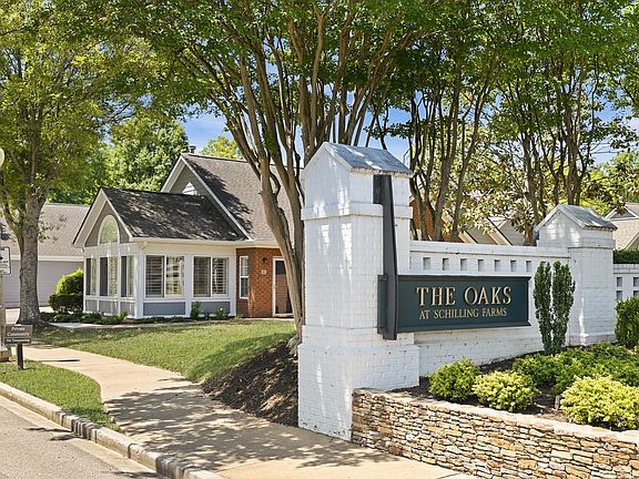2nd image of 247 Oak Club Ln