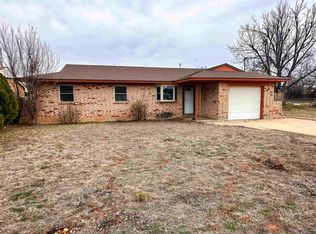 3503 Apache Dr, Woodward, OK 73801