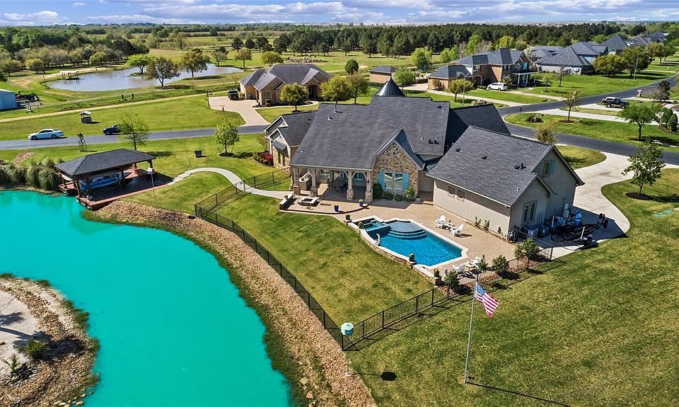 1st image of 3010 Lakes Of Katy Ln