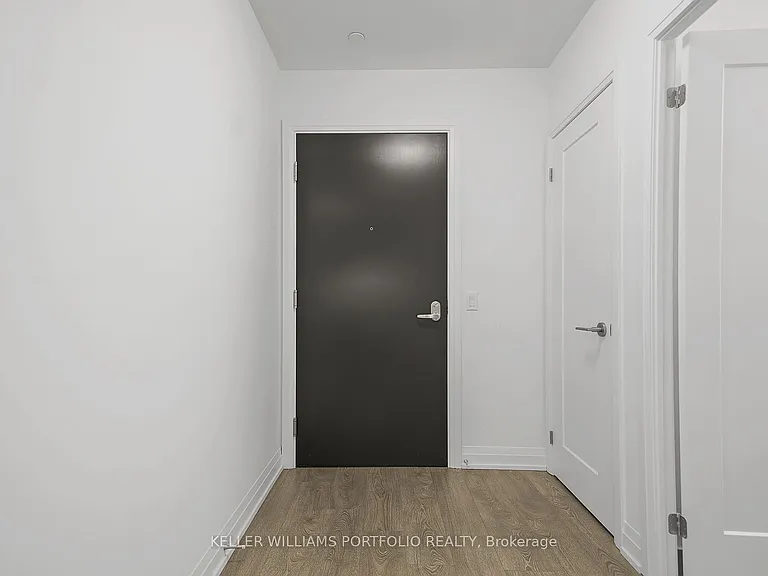 286 Main St #914 — Photo 2