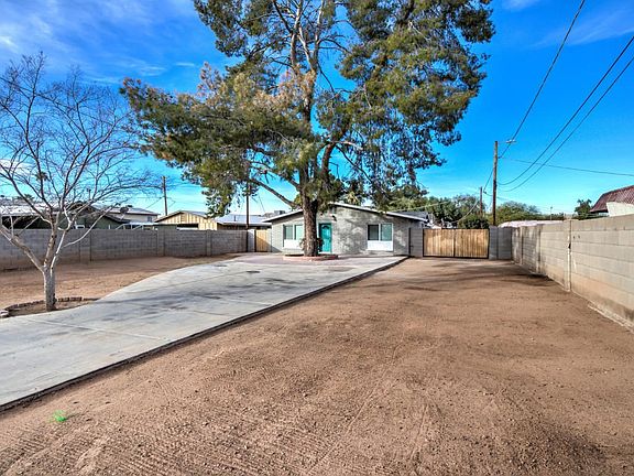 3004 N 34th Pl-3
