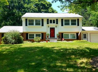 304 Donnybrook Dr, Asheville, NC 28806
