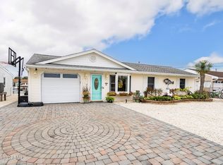 107 Irvington Rd, Barnegat, NJ 08005