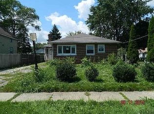 50 Wisconsin Ave, Waukegan, IL 60085
