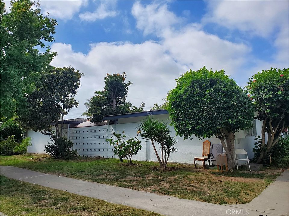 1st image of 2271 Pomona Ave