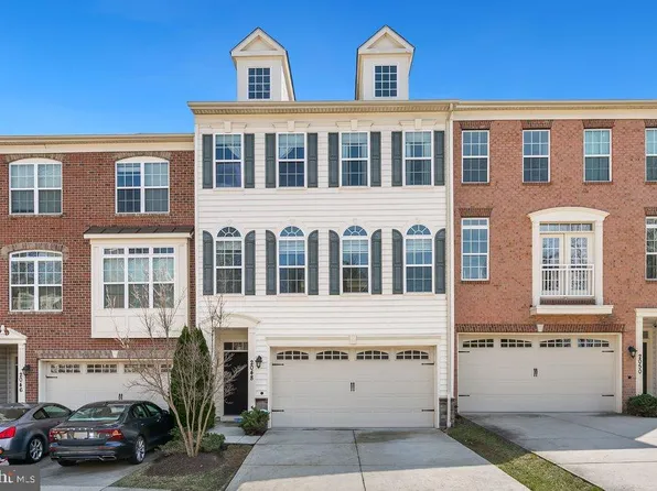 2048 Deertree Ln, Rockville, MD 20851