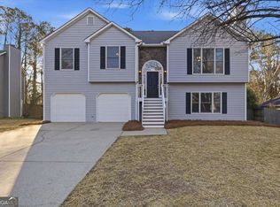 241 Bennett Farms Trl, Acworth, GA 30102