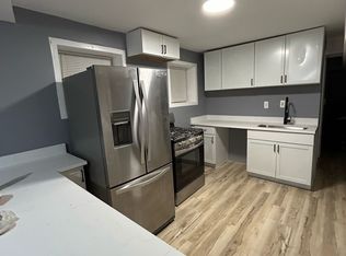 3307 W Beach Ave #G, Chicago, IL 60651