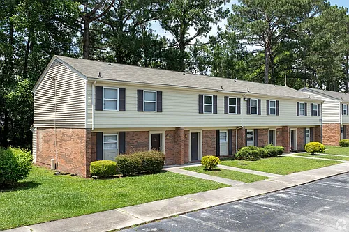 Brynn Marr Village Photo 1
