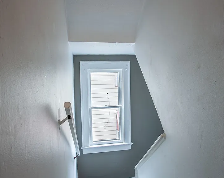 1786 Clifford Ave — Photo 17