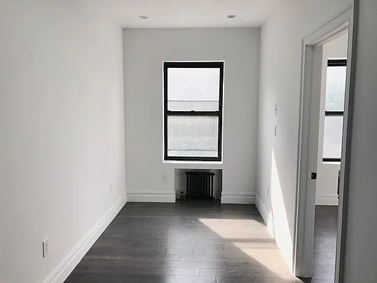 Rented by Platinum Forbes Global Properties | media 4