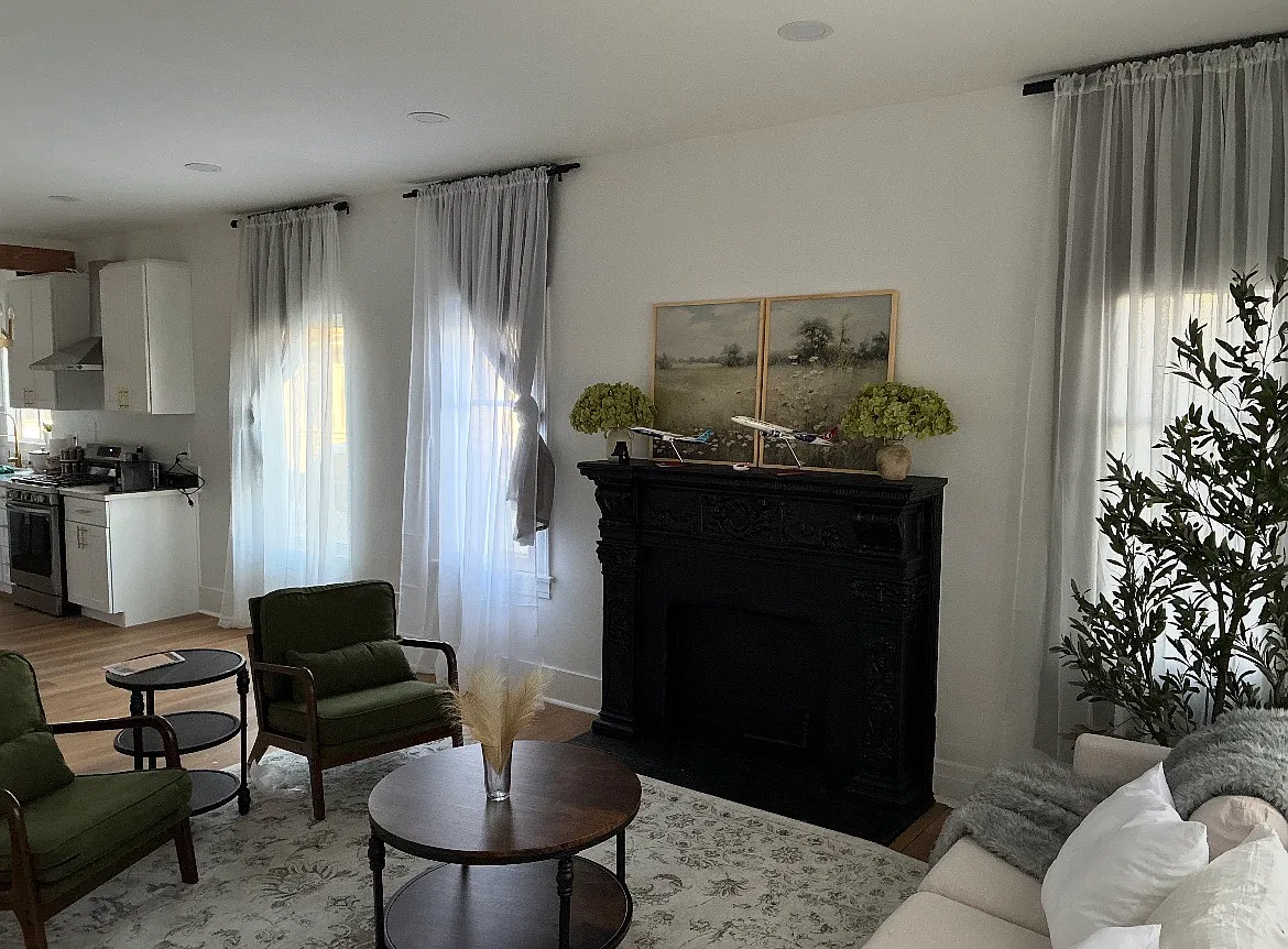 2 bed, 1400 sqft, $3,195 — Photo 3