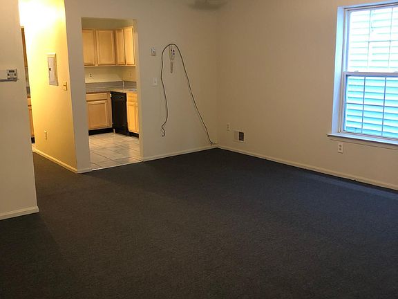 2nd image of 314 Main St APT 100