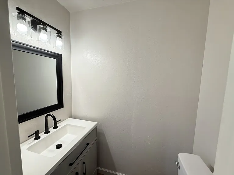 3104 Wooster Dr — Photo 6