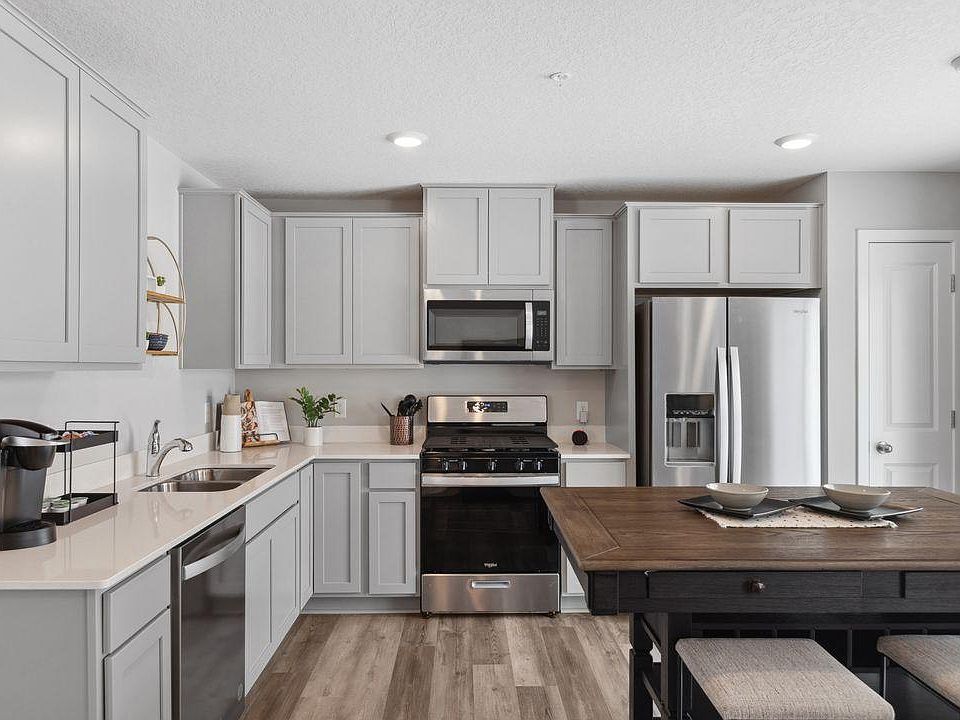 1st image of 12738 Ashbury Dr