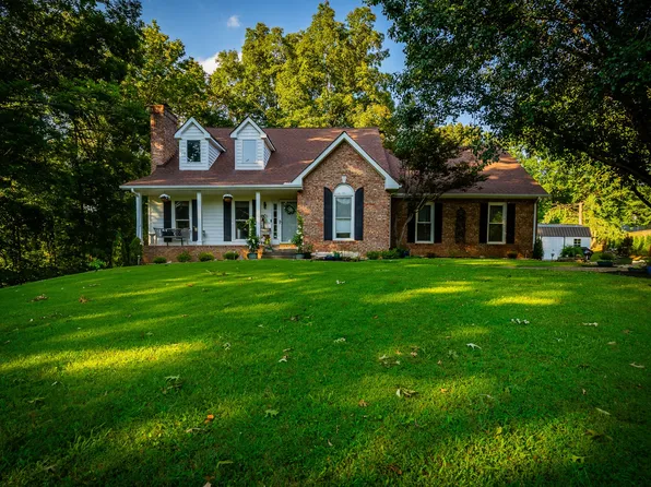 1731 Creekview Ct, Adams, TN 37010