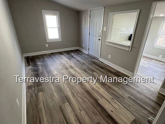 3rd image of 509 4th St N #B