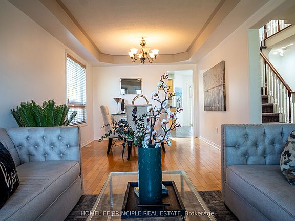 3rd image of 88 Loon Ave