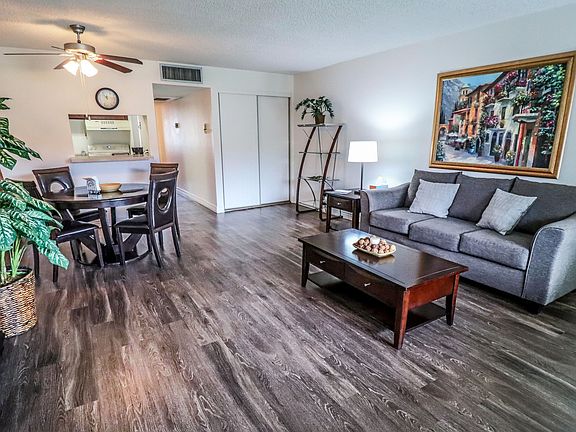 2nd image of 6199 E Broadway Blvd #203